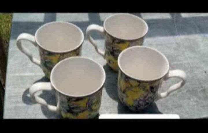 Set Of 4 Cups