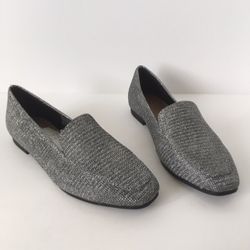 Women’s Flats, Size 6