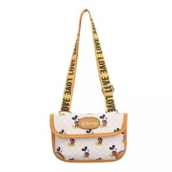 Meadiam Sized Crossbody Mickey Mouse New