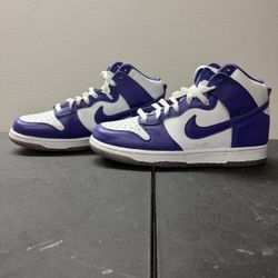 Nike Dunks