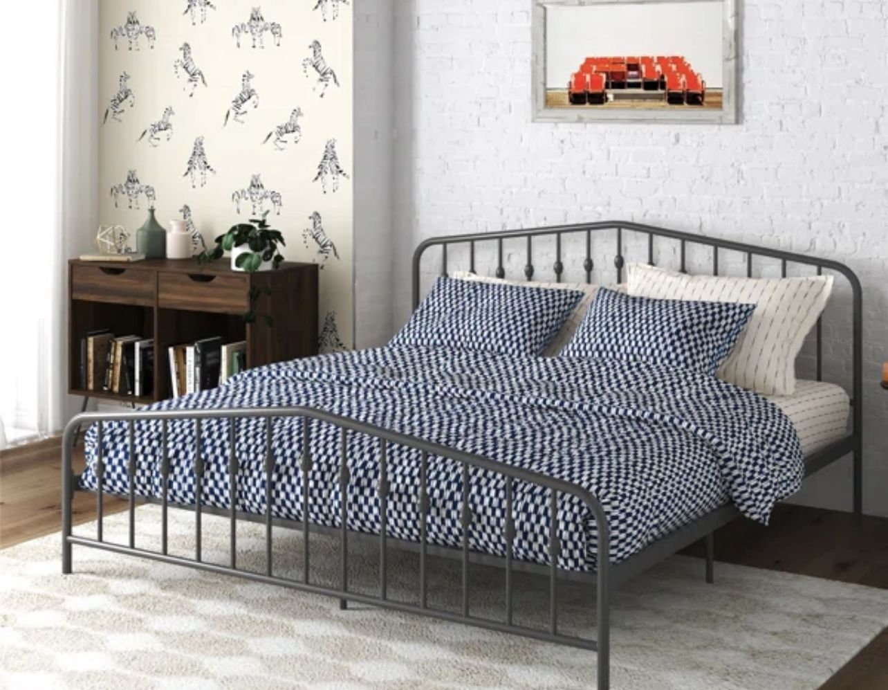 King Size Metal Bed
