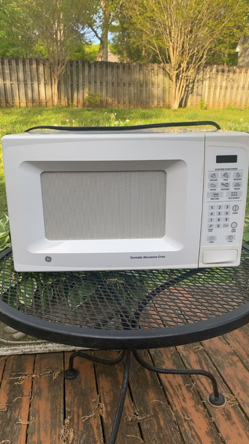 Nice Microwave Never Really Used It