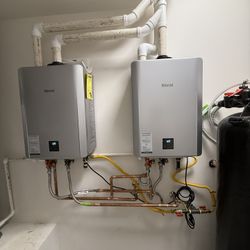Water Heaters Install, Drain Clearing, Gas Lines Tools