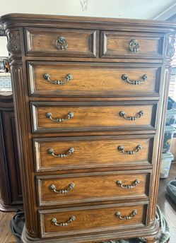 Wood dresser