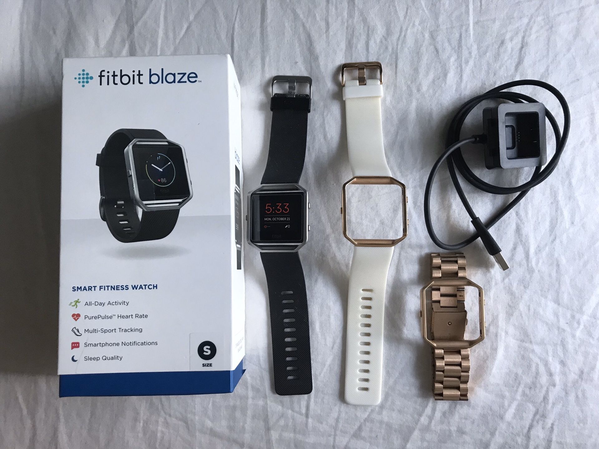 Fitbit blaze with accessories