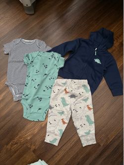 Simple joys by Carter's Baby Dinosaur Clothing Set 3-6 months (New)