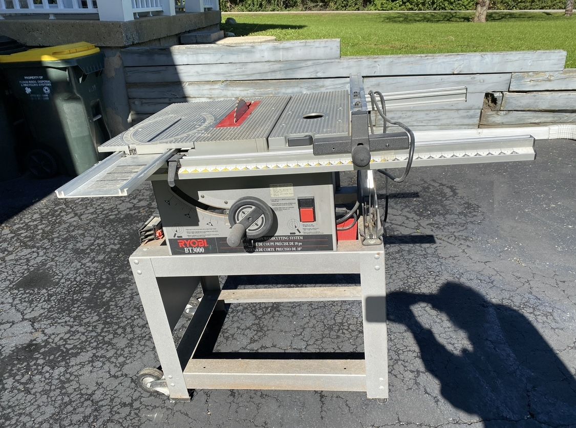 Ryobi BT3000 Table Saw for Sale in West Chicago IL OfferUp