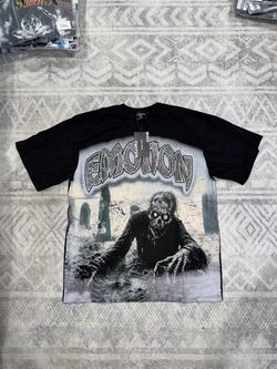 Mixed Emotion black t-shirt with zombie graphic Size L