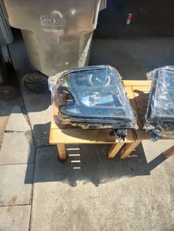 2018 Chevy Suburban Headlights