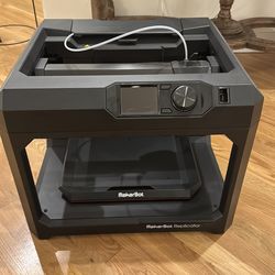MakerBot Replicator+ 3D printer