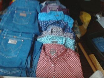 Ariat / George Strait / Cinch XXL‑Tall Shirts + 10 Wrangler 13MWZ 42×36 Jeans