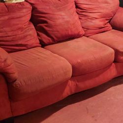 Microfiber Couch Good Condition Very Comfortable Neededs To Be Cleaned KIDS CAN DELIVER OKC AREA 30