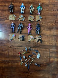 Fortnite 4 inch action figure (used) good condition