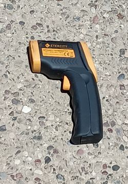 Reptile Digital Laser Thermometer Gun