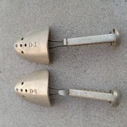 Shoe Stretchers