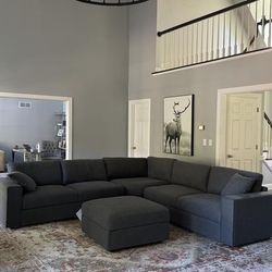 New Thomasville Bryden Sectional With Storage Seats & Ottoman *FREE DELIVERY🚚*