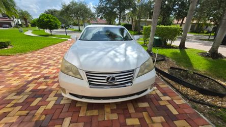 2011 Lexus ES 350