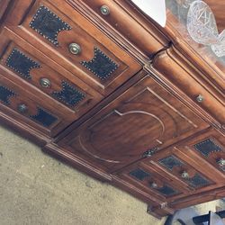 Vintage Dresser With Mirror And stone Detailing 