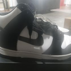 Nike panda Dunk 9.5