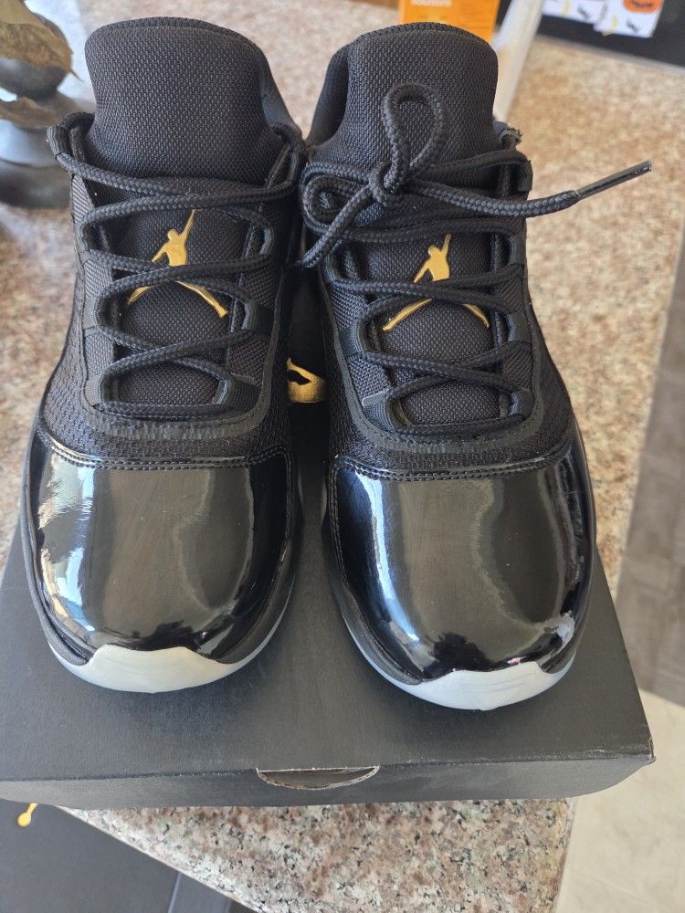 Jordan 11 CMFT LOWS