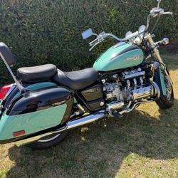 1998 Honda Valkyrie