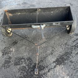 Craftsman Drop Spreader. Has Rust But Works. Must Pick Up