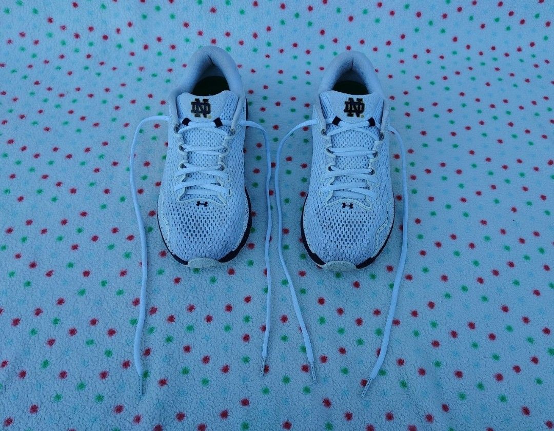 Under Armour HOVR Infinite 5 Notre Dame Men's Size 9