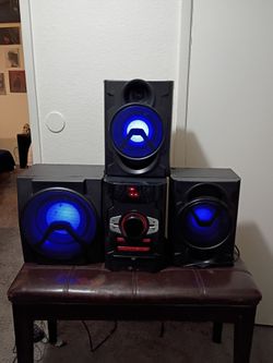 Stereo with CD player and bluetooth