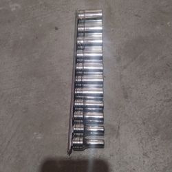 Snap On Tools 3/8 Drive SAE Semi Deep Socket Set..1/4"..To..7/8"