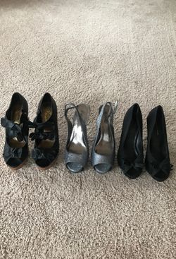 3 PAIR WOMEN'S SIZE 9 STILETTOS SILVER GLITTER AND BLACK 5" HEEL