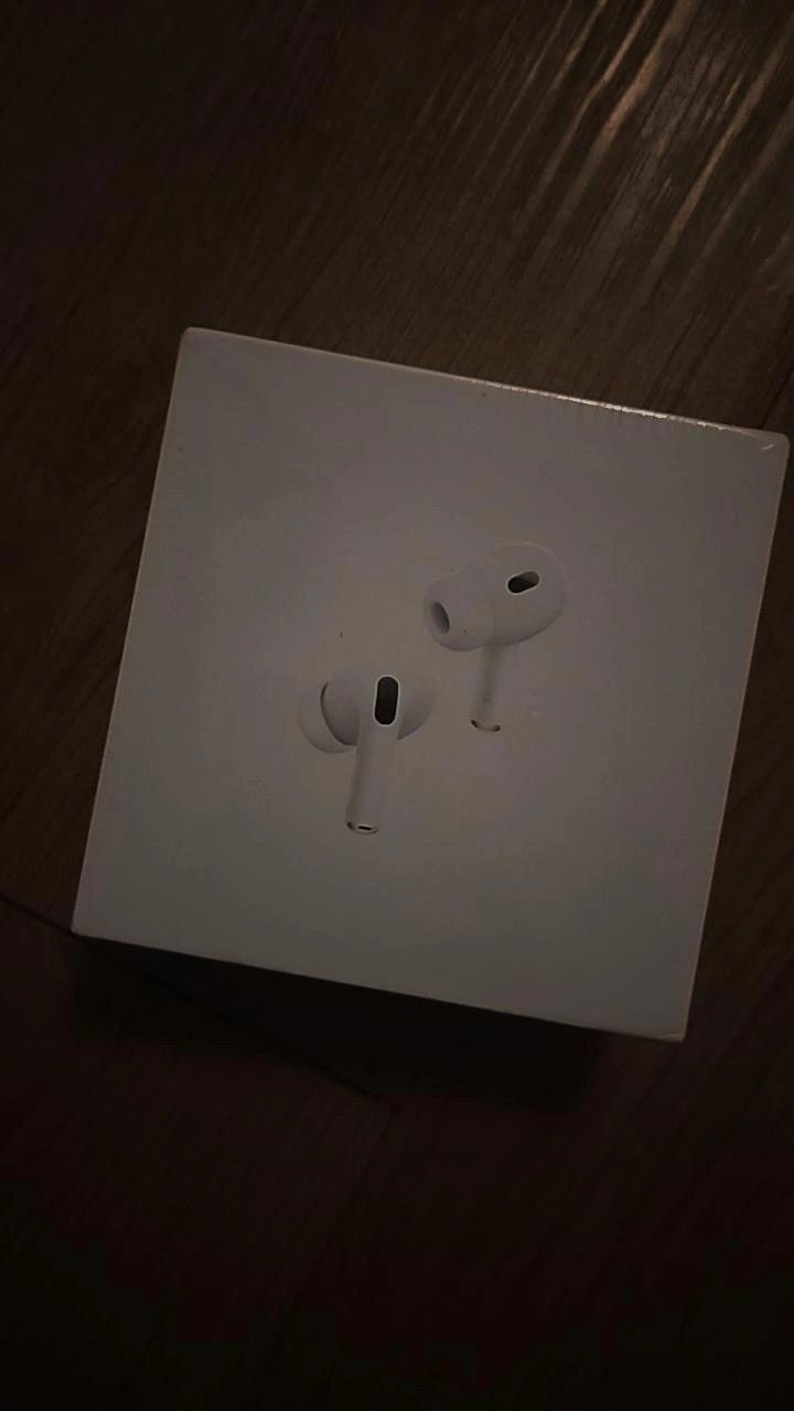 AIRPODS PROS (2ND GENERATION)