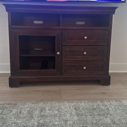 Solid Wood  TV Stand. 