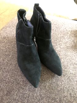 Low heel booties
