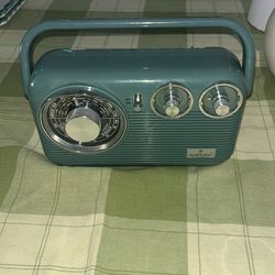 Bluetooth Speaker/Antenna Radio