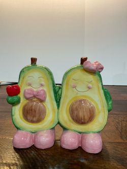 Beautiful Ceramic Avocado Couple Decor