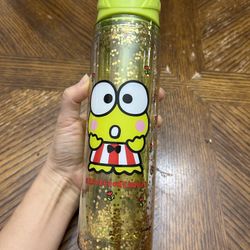 NWT Licensed Keroppi Glitter Water Bottle 18.6oz