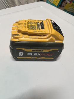 Dewalt Battery