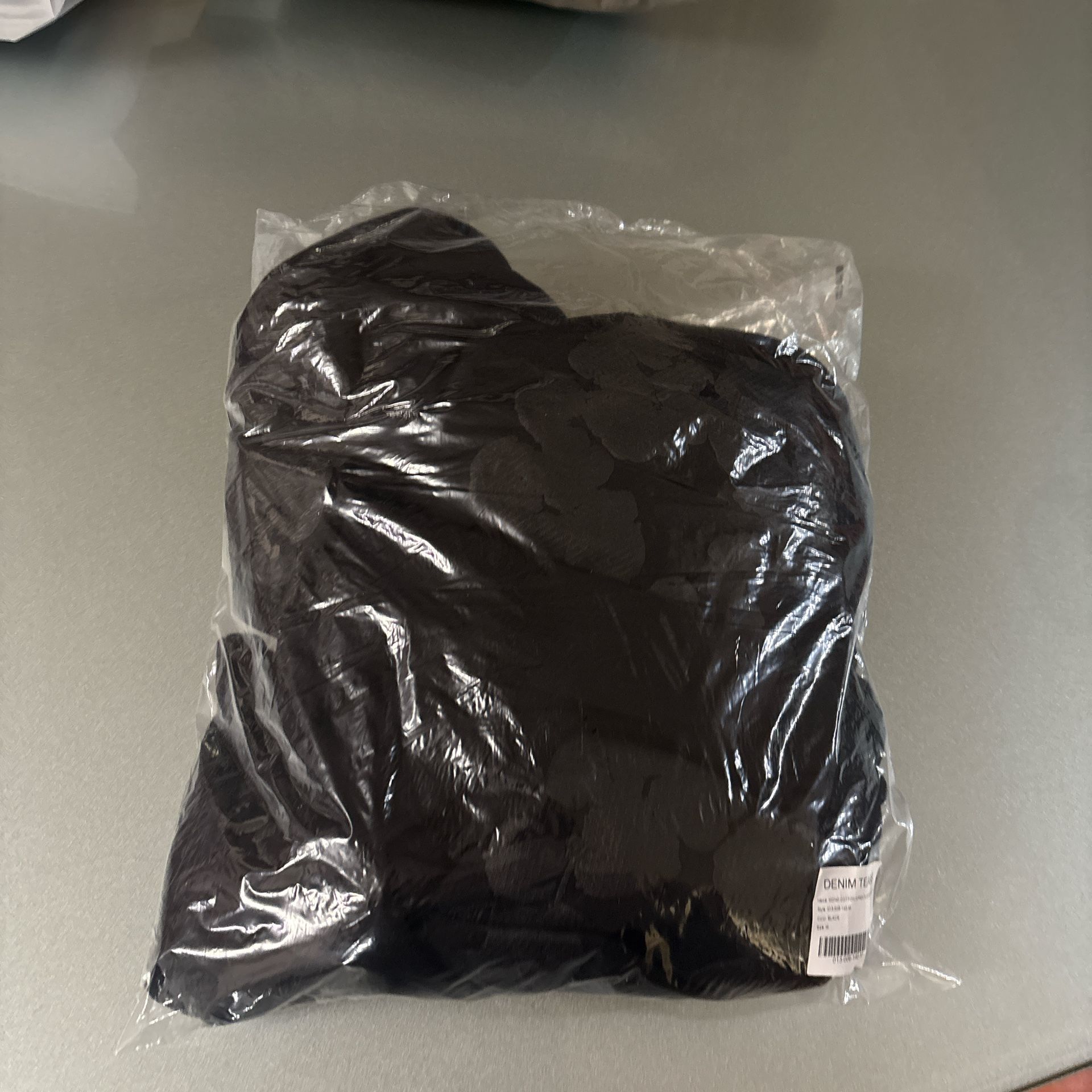 Brand New Size Medium Black Denim Tear Monochrome Sweatshirt