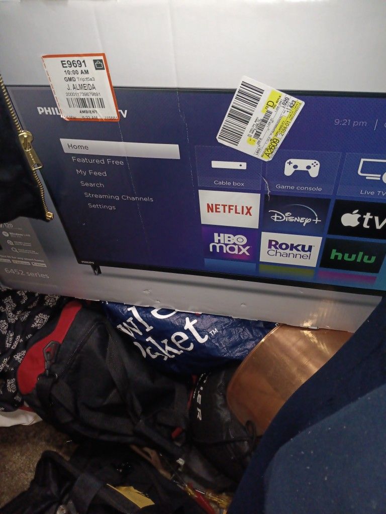 32-in Philips Smart TV,,720p Hd...Roku