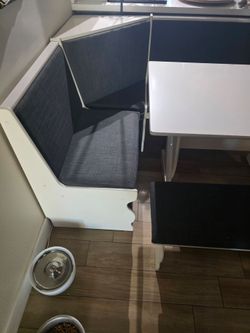 Breakfast Nook 3-piece Dining Set