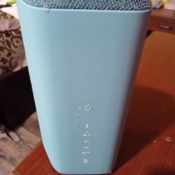 Sony XE 300 Bluetooth Speaker