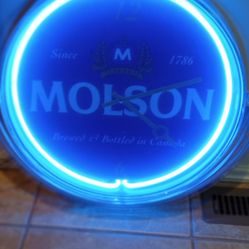 MOLSON neon light clock 