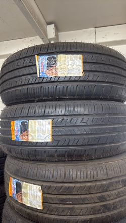 Set of 4 New Car Tires 225/60R16