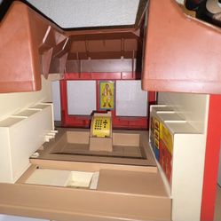 Mc Donald’s Playskool Restaurant 
