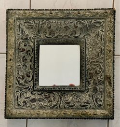 Decorative mirror
