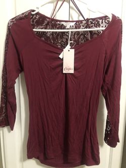 Women’s/ Junior Clothes Small Fit