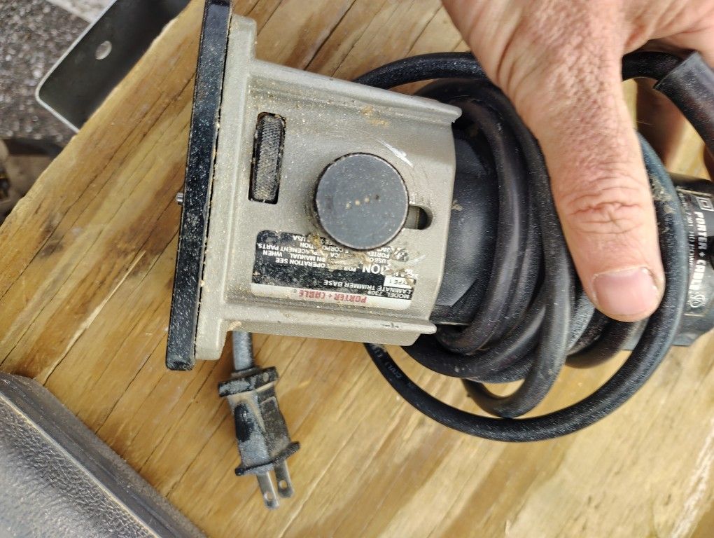 PORTER-CABLE Model 7301 HD Laminate Trimmer / Router (5.6A, 30K RPM)