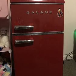 Mine refrigerator