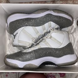 Jordan 11s