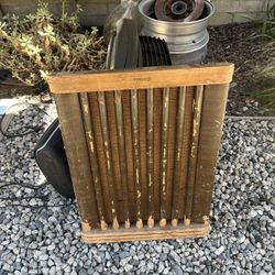 Vintage Philco radio grade speaker grill